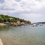 Hidden Gem * Molunat