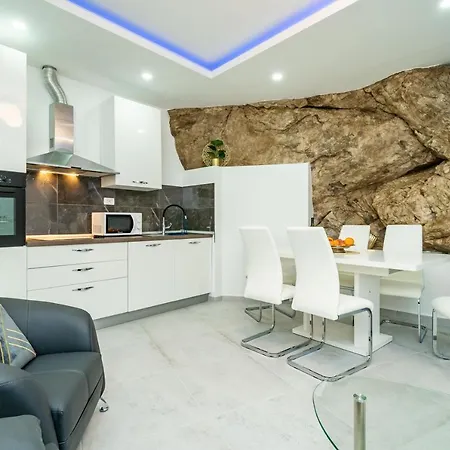 Apartment Hidden Gem *